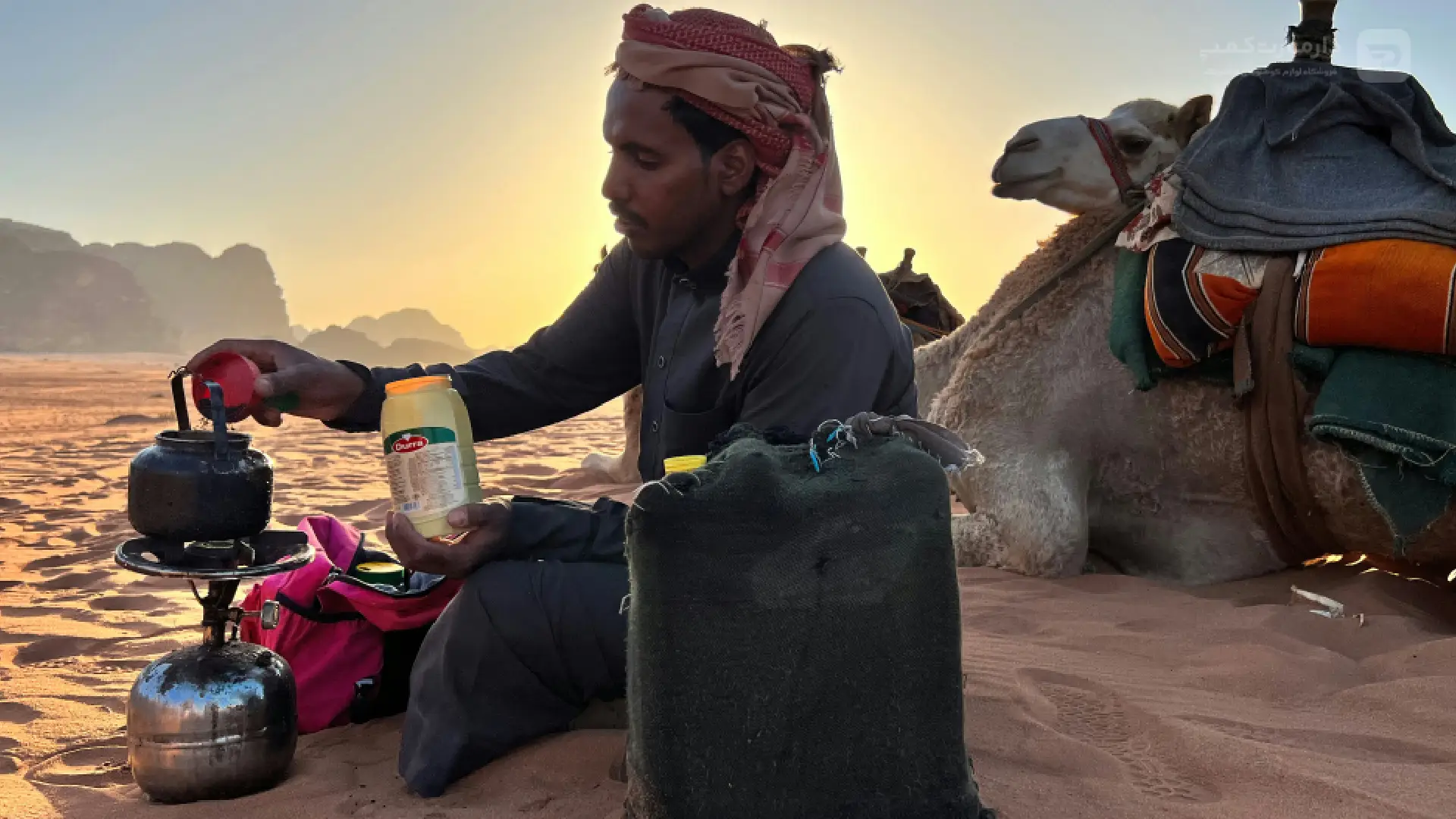 غذا گرم کن مسافرتی