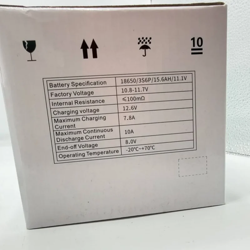 یخچال و فریزر مسافرتی 35 لیتری آلپیکول (Alpicool) مدل CX35 – چرخ‌دار با دسته کشویی همراه با باطری شارژی